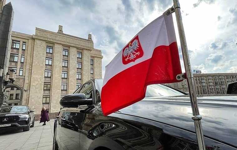 Польша присоединилась к санкциям против Грузии: репрессии и насилие в ответ на протесты