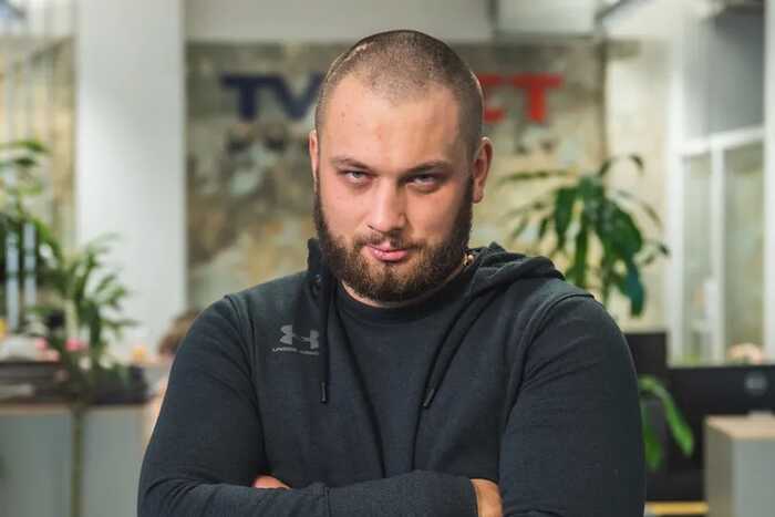 Кристап Зутис показал видео с участием Саниты Бите, снятое в центре Риги