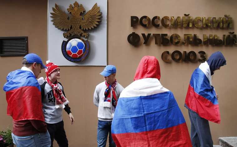 Клубы первого дивизиона РФ призвали фанатов отказаться от околофутбольной субкультуры