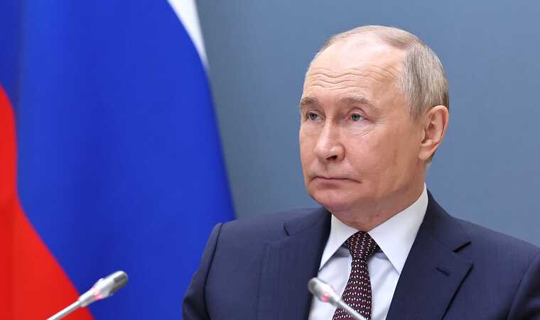 Путин заявил, что Россия готова к работе над меморандумом о мире с Украиной