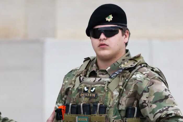 17-летний сын Кадырова снова награждён: теперь за развитие ОМОНа «Ахмат-Крепость»