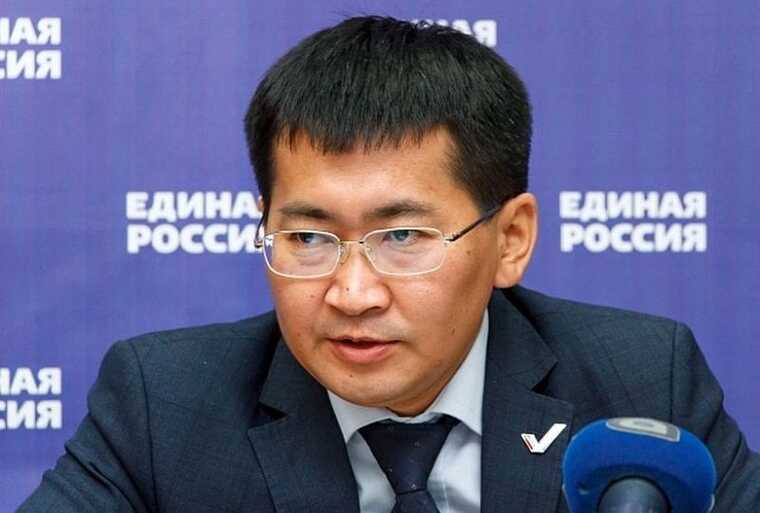 «Нацпроекты похоронены»: депутат Николай Будуев обвинил бурятские власти в саботаже