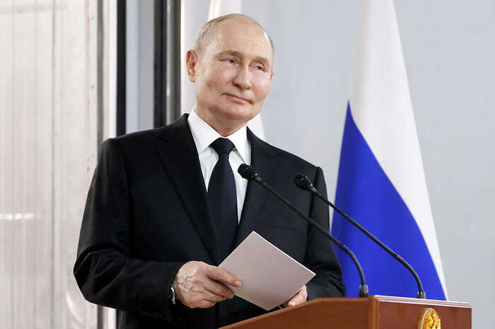 Российский президент не исключает встречи с Зеленским, но требует предварительных соглашений