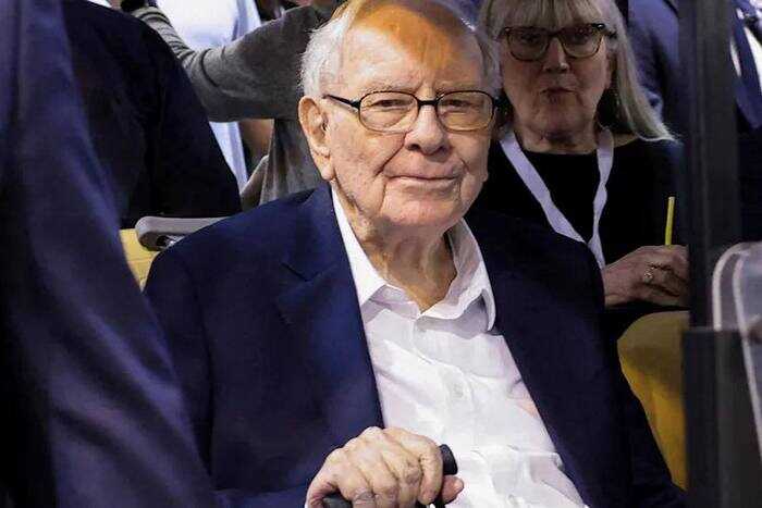 Инвестор Уоррен Баффет сделал крупнейшее пожертвование акциями своей компании на сумму около 6 миллиардов долларов