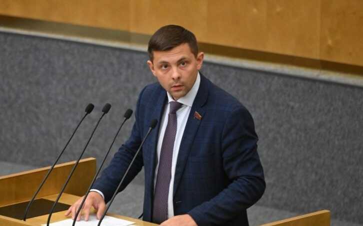Гольдштейн и Кириенко устранили Михайлова с выборов в Коми через муниципальный фильтр