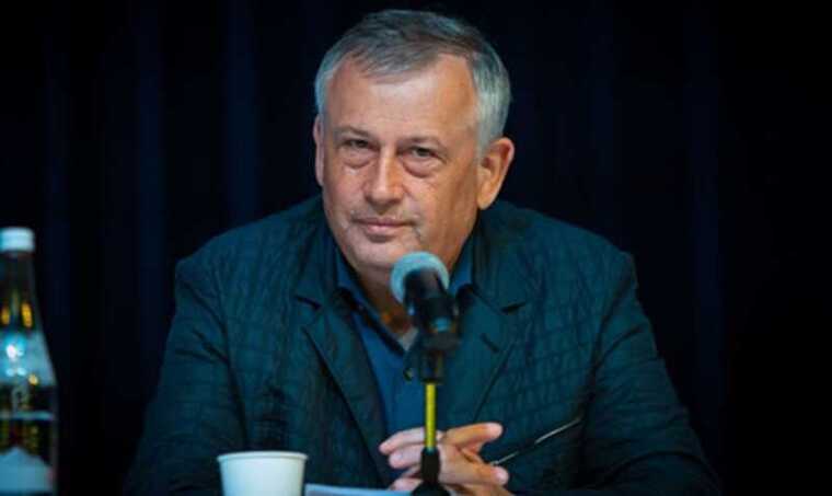 Семейные бизнес-схемы губернатора Дрозденко: родственники контролируют бетонные компании и элитные проекты Ленобласти