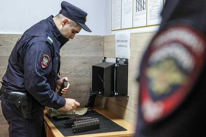 ГУМВД: полицейским вернут деньги, предложенные им в качестве взятки, если они отказались