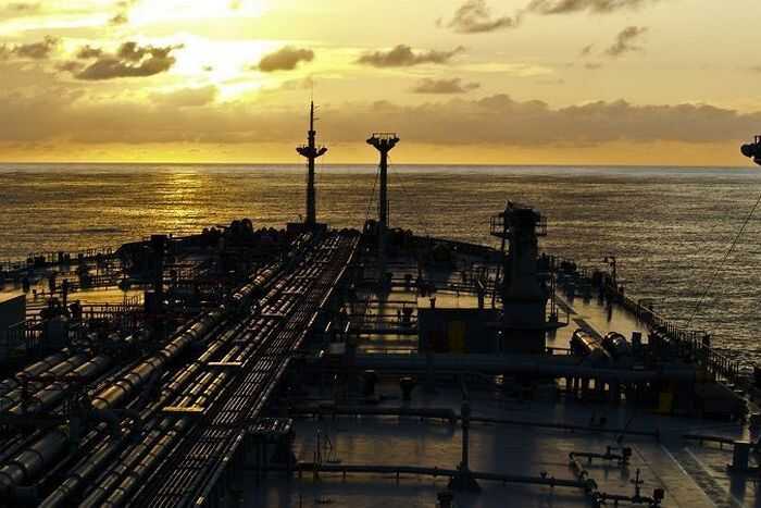 ЕС ужесточает санкции против российской нефти, но трейдеры сомневаются в их эффективности