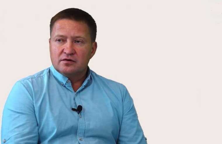 «Усатый мэр» против хирурга: Свистелин уволил Михайлова, а тот вернулся — за креслом мэра