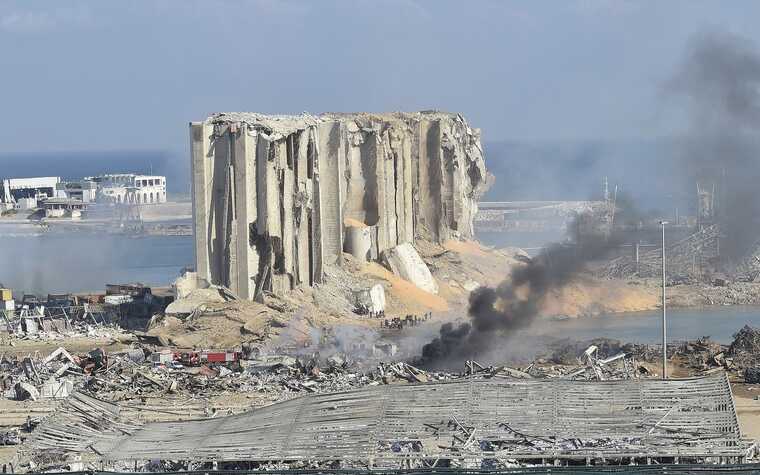 Corruption and pressure on Judge Bitar threaten the justice process in the Beirut port explosion case