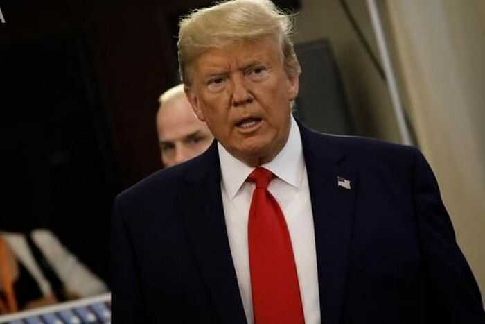 Трамп считает, что Зеленский должен взять на себя ответственность за урегулирование конфликта с Россией