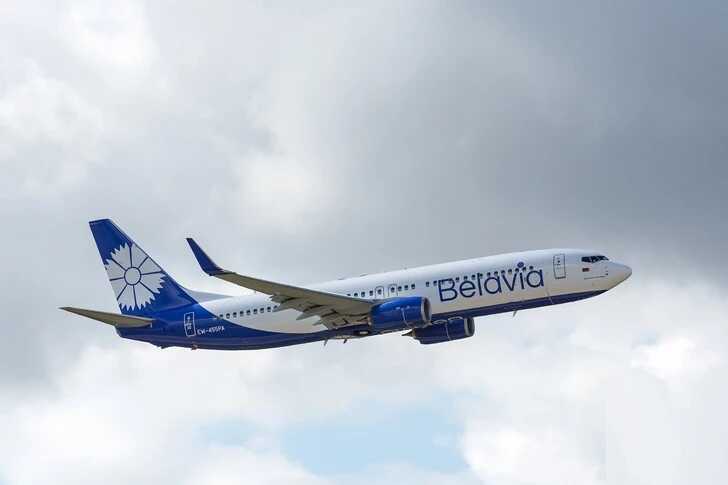Рейс Belavia из Дубая в Минск пролетел прямо над Ираном во время ракетных обстрелов