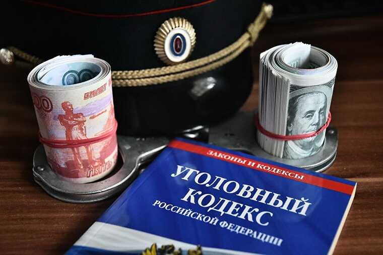 Экс-прокурор Алексей Куликов хотел укрыться на фронте, но сел на 9,5 года за взятку
