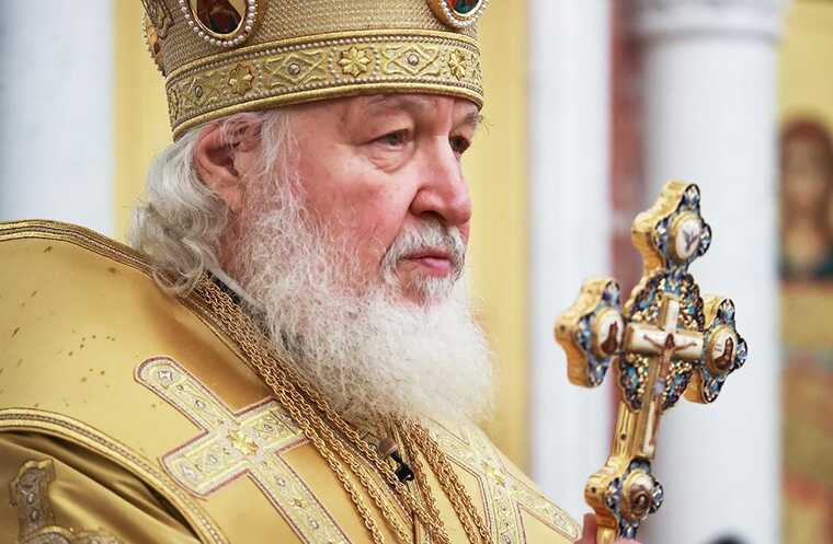 Церковная роскошь: глава РПЦ Патриарх Кирилл носит Breguet, а говорит о скромности
