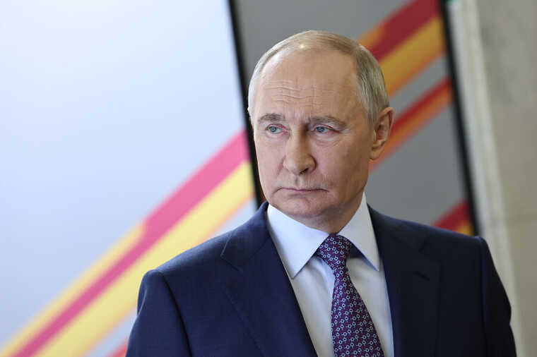 Путин предлагает Китаю стать гарантом безопасности Украины
