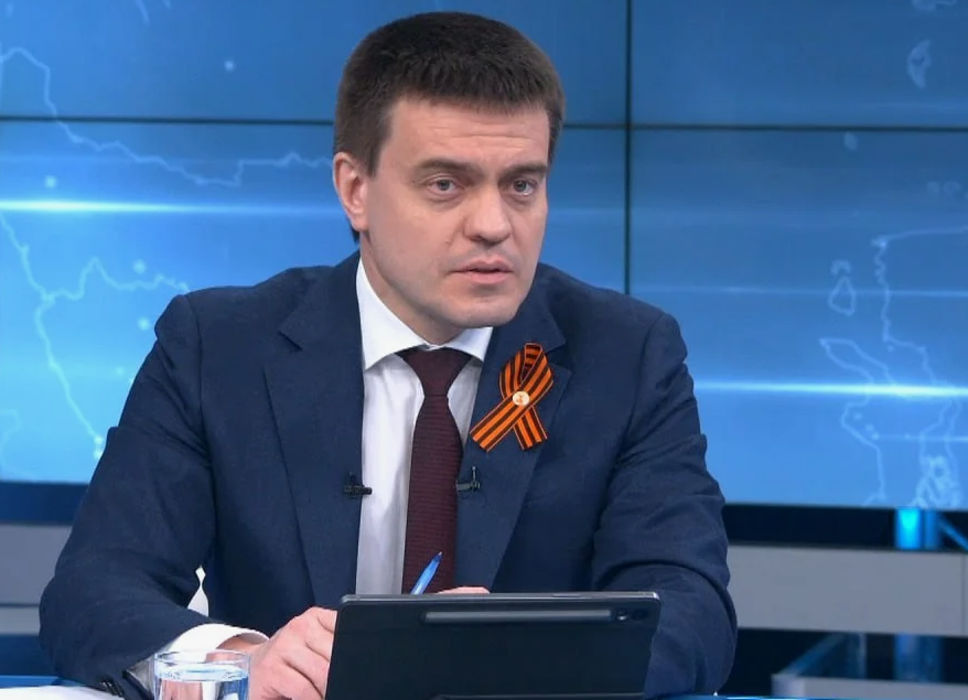Серый кардинал пяти губернаторов Серый кардинал пяти губернаторов